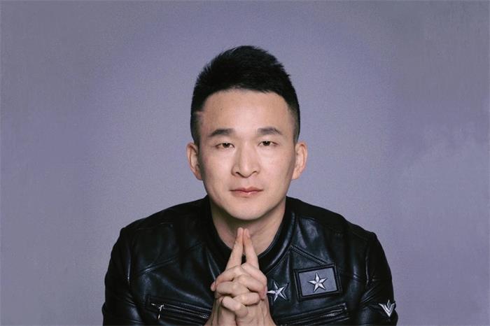 刘刚