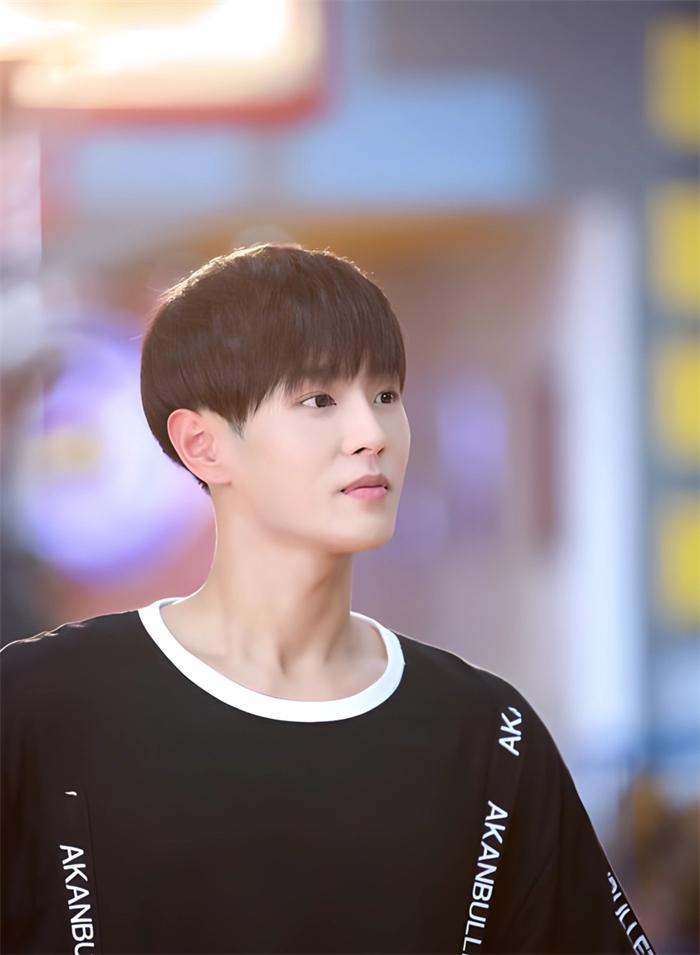 李汶翰
