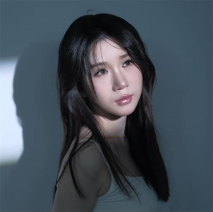 孙乐_内地女